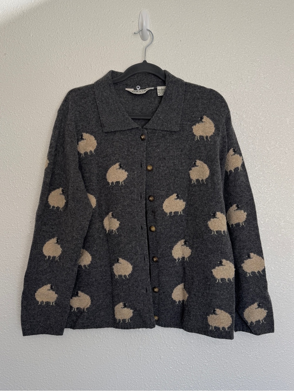 Vintage Orvis Large Wool Knit Cardigan Sweater Gray Sheep Print Cottagecore